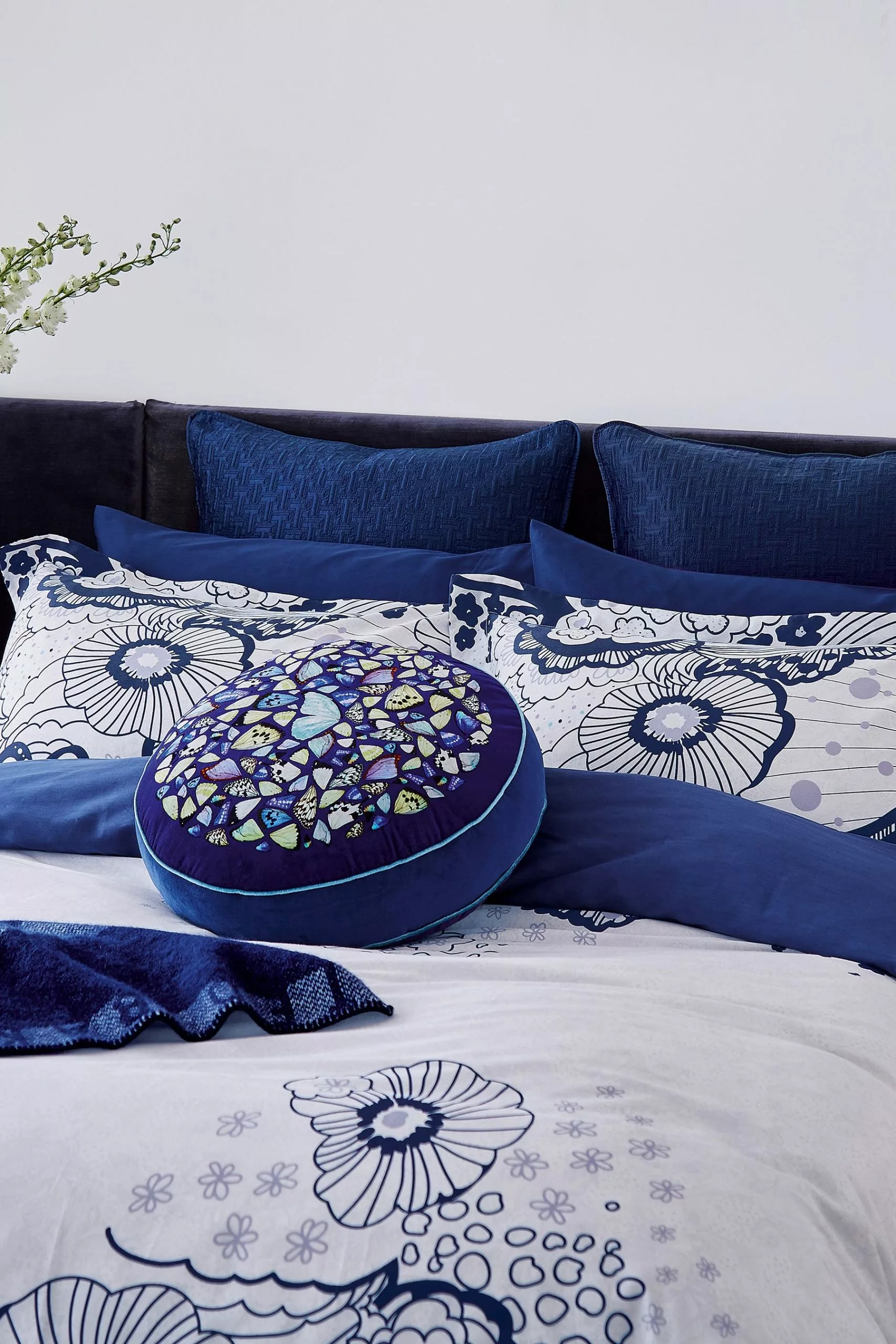 Ted Baker Swirl Floral Duvet Cover - Image 3