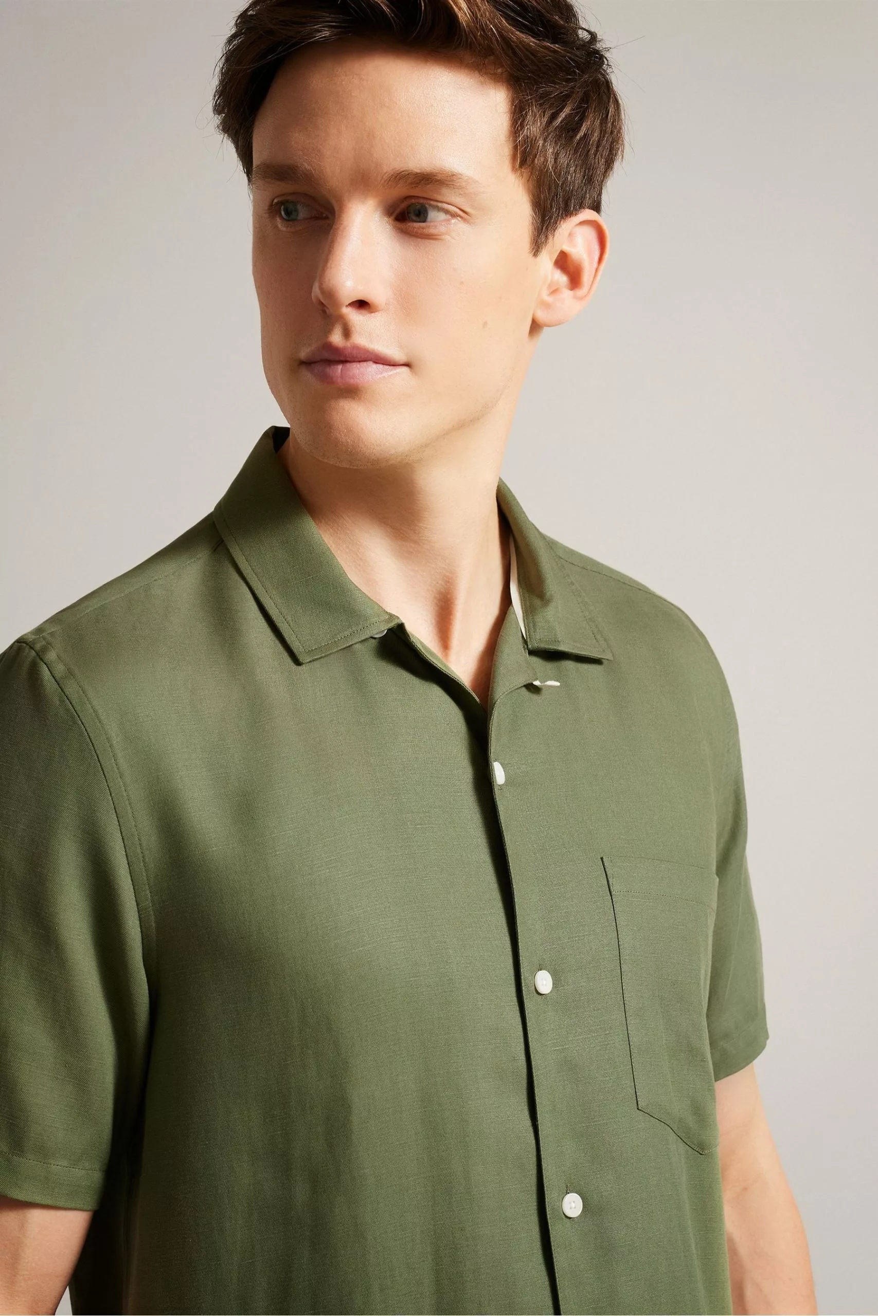 Ted Baker Green Wesland Short Sleeved Linen Blend Revera Shirt - Image 4