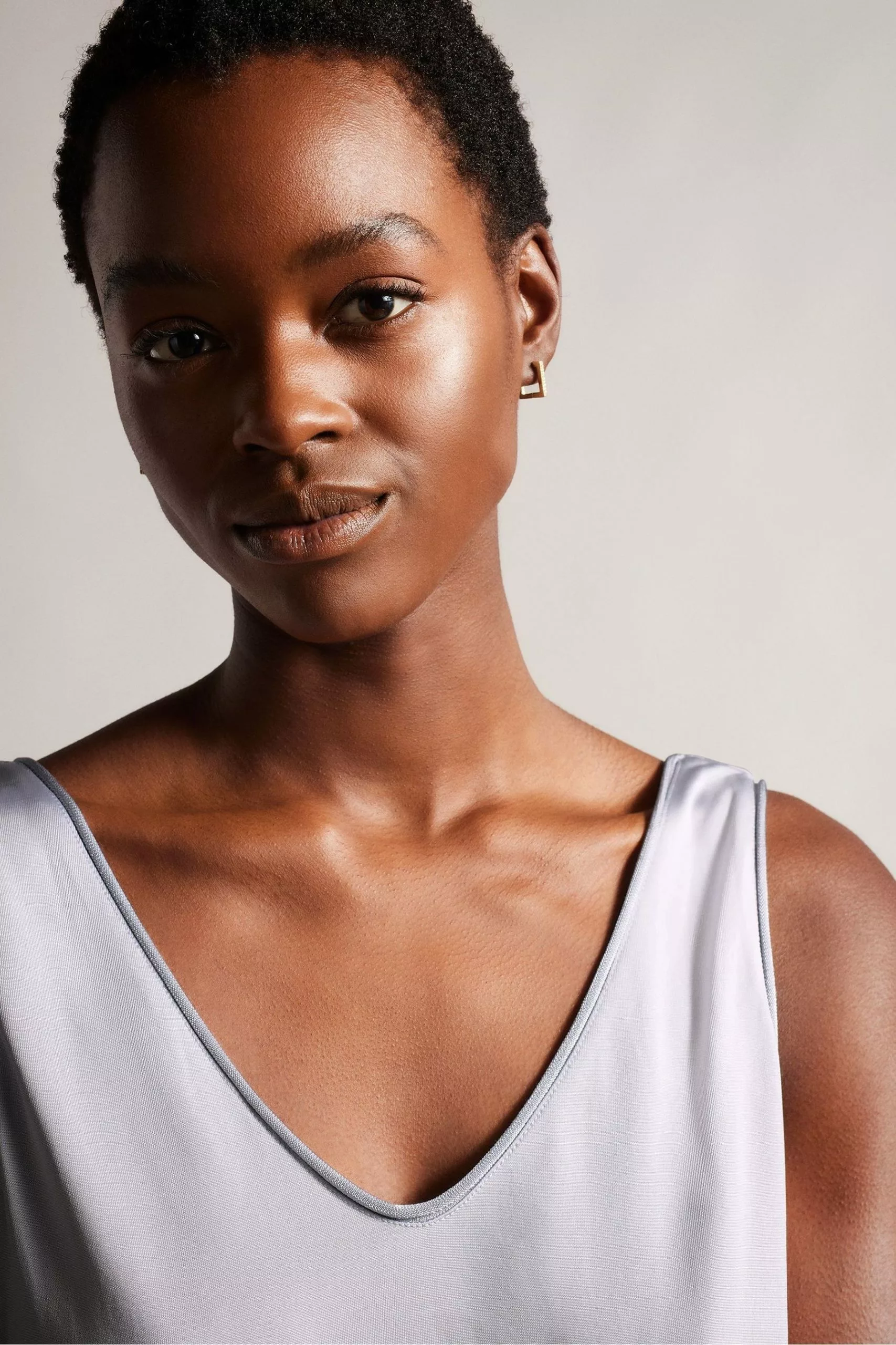 Ted Baker Grey Shavon V-Front Vest - Image 4