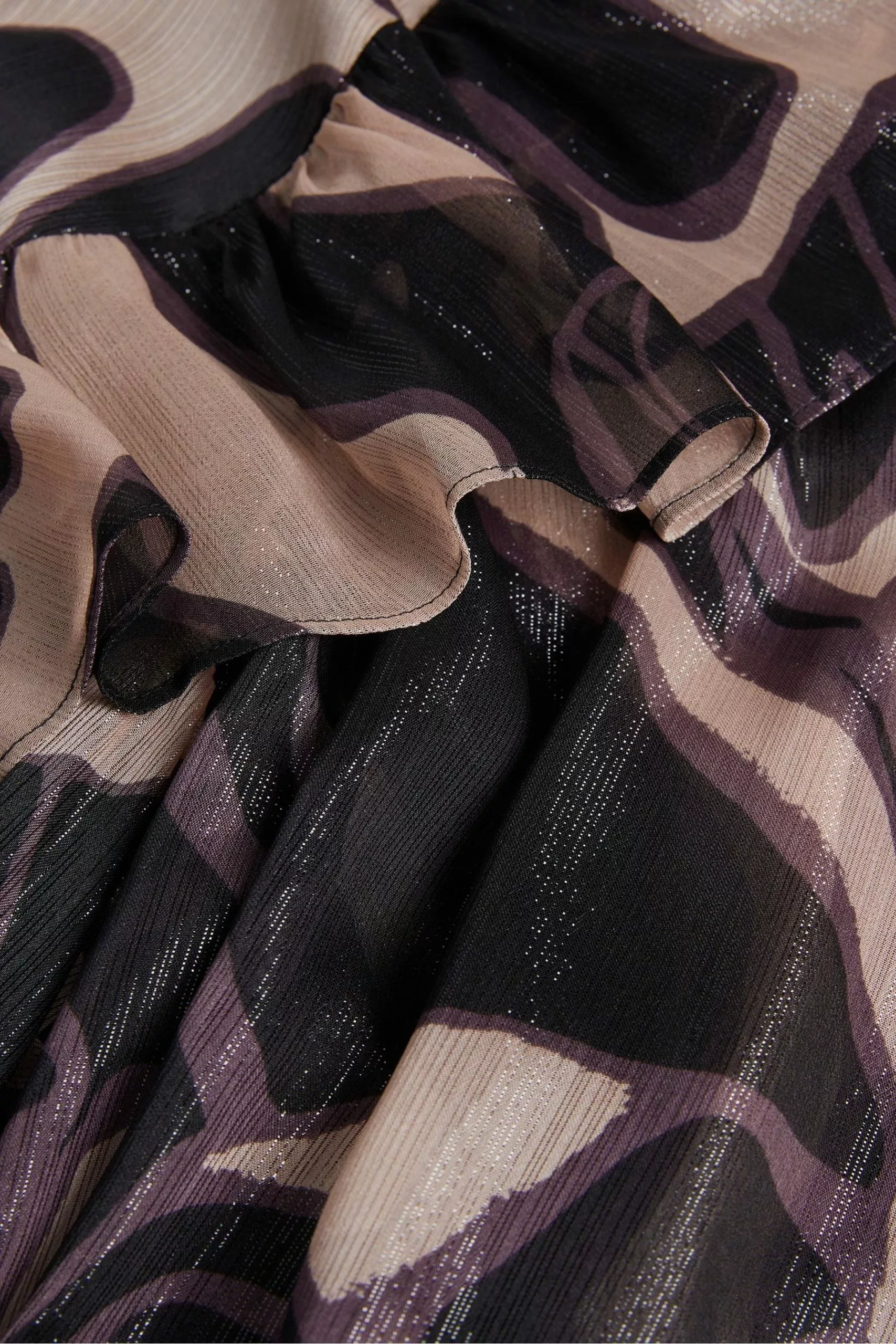 Ted Baker Jasmyna Ruffle V-Neck Black Top With Tie Waist - Image 4