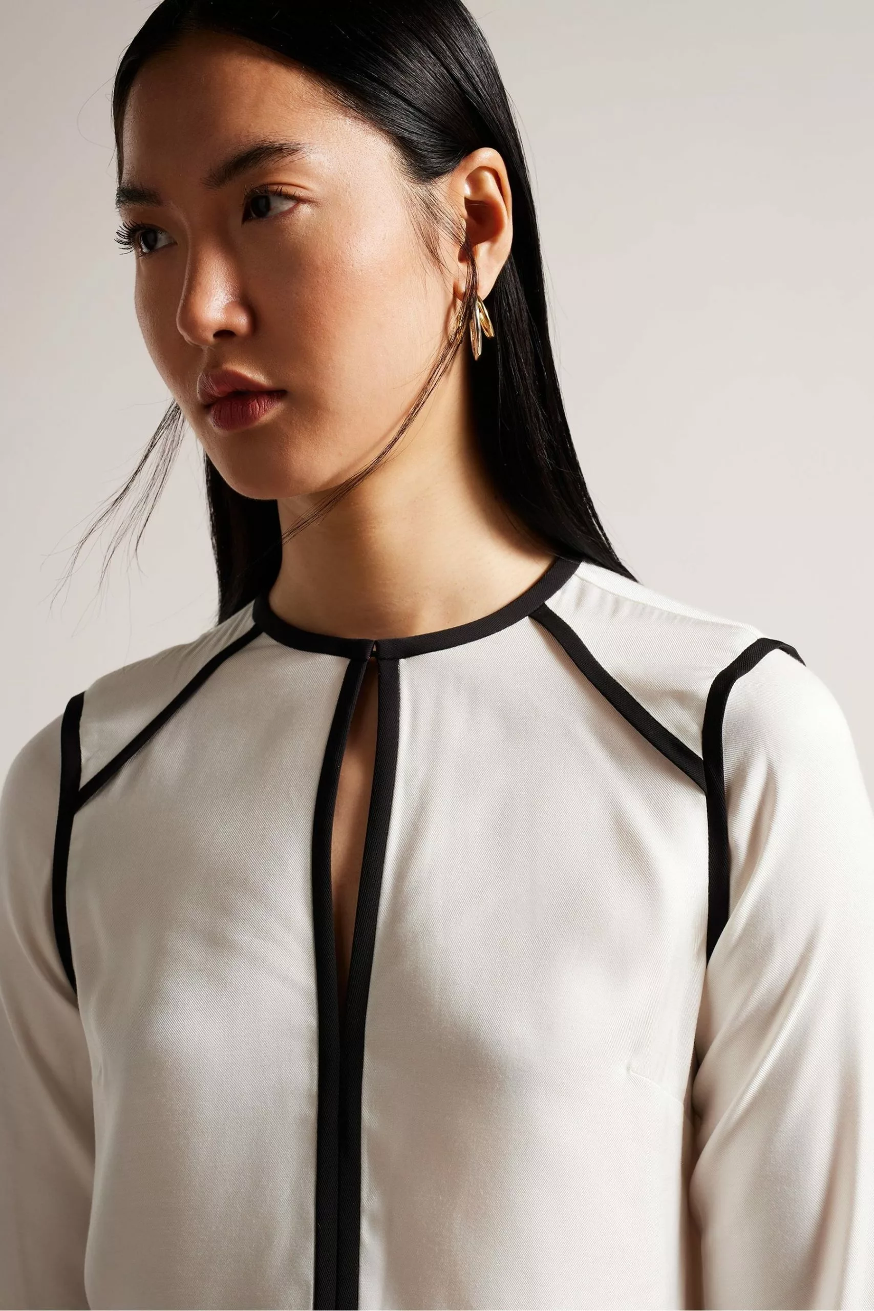 Ted Baker Serinia White Contrast Binding Blouse - Image 3