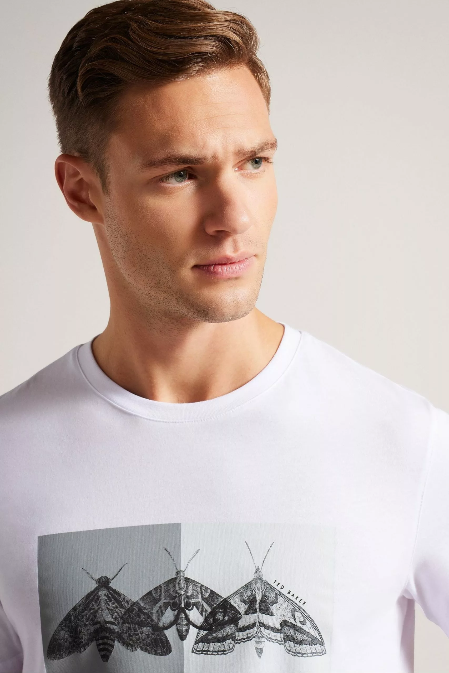Ted Baker Rewild Short Sleeve Regular Printed White T-Shirt - Image 4
