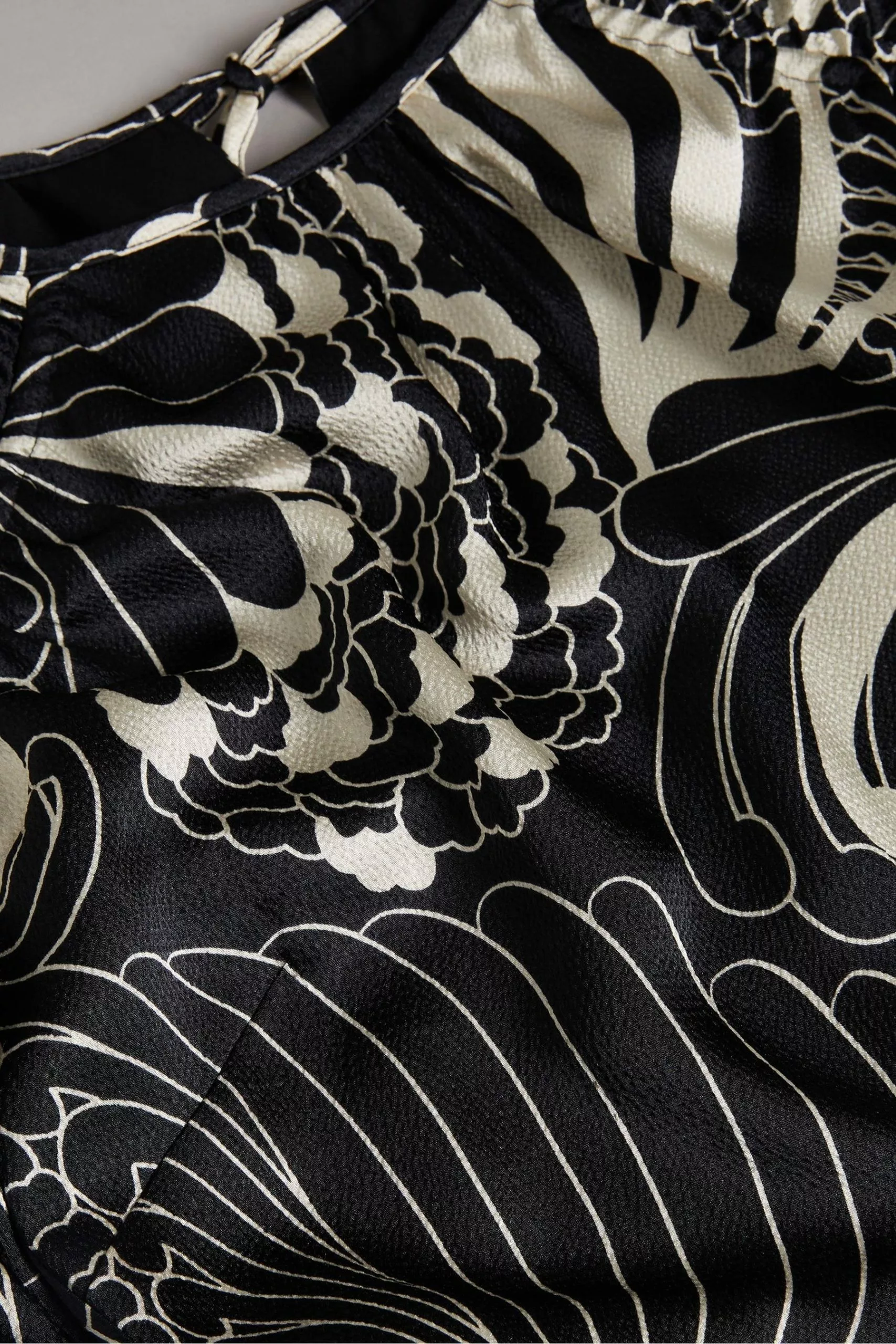 Ted Baker Faridda Black Printed Mini Dress With Puff Sleeves - Image 5