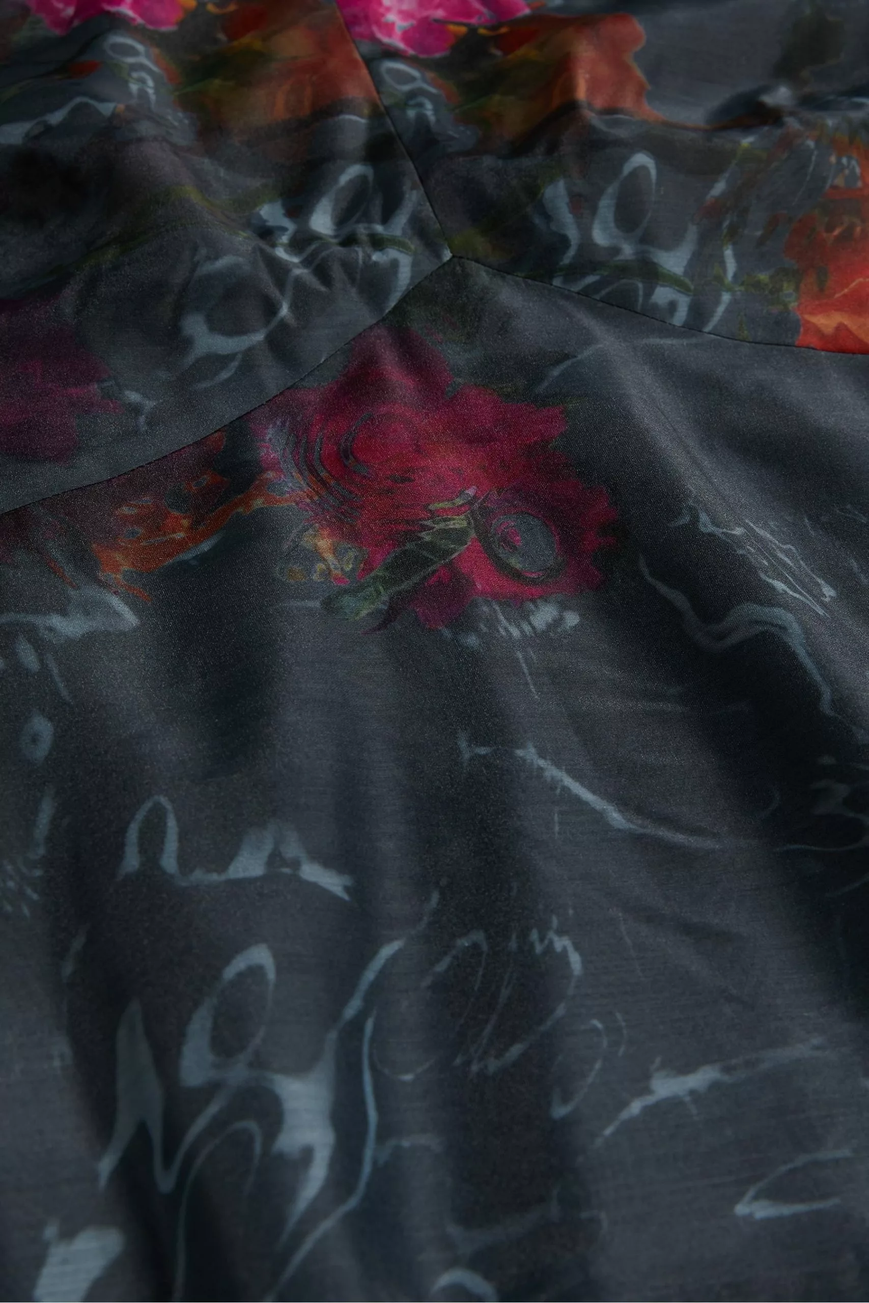 Ted Baker Mekayla Black Empire Line Midi Dress With Puff Sleeve - Image 4